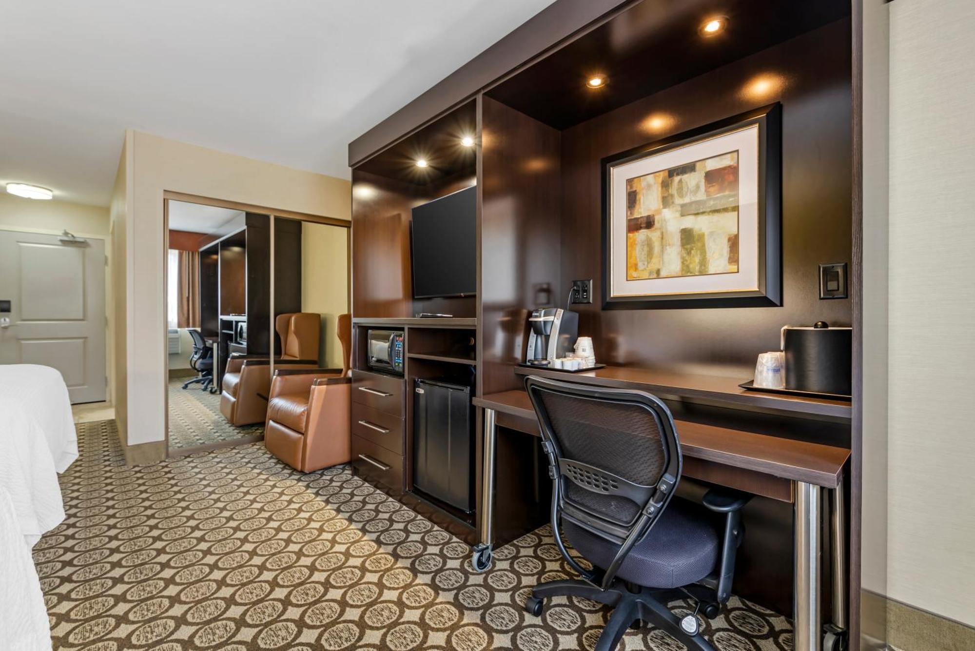 Best Western Plus Inntowner Madison Exteriör bild