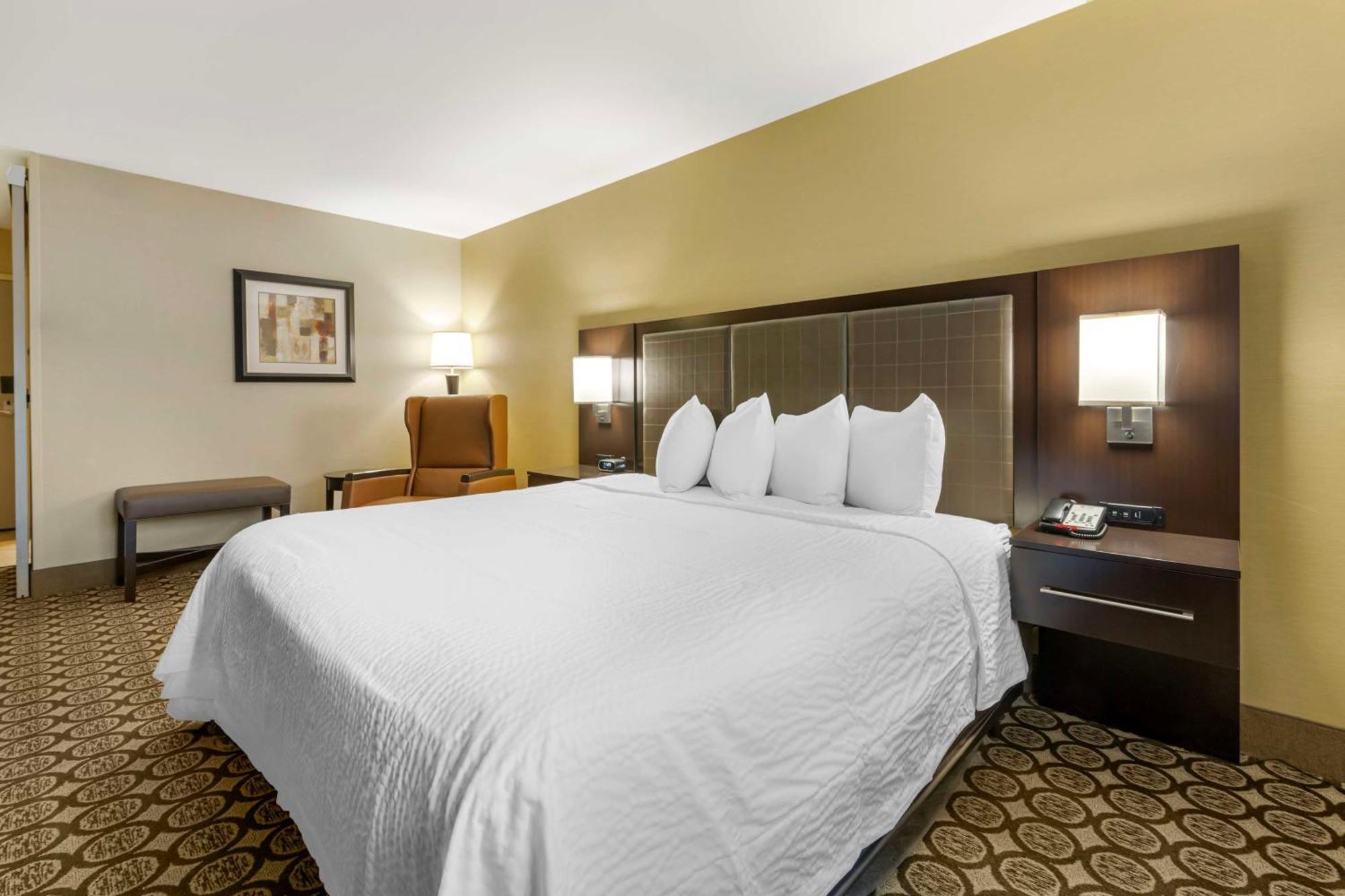 Best Western Plus Inntowner Madison Exteriör bild