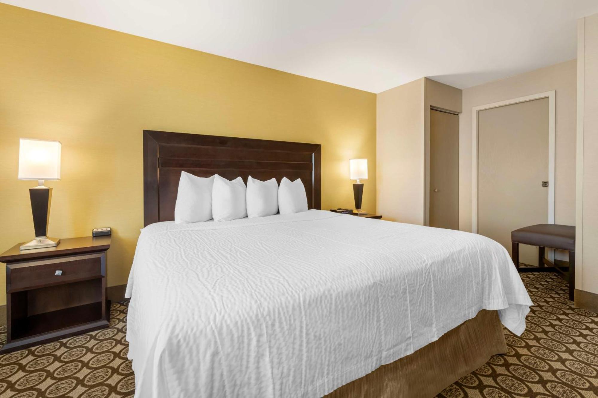 Best Western Plus Inntowner Madison Exteriör bild